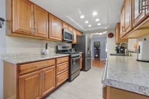 9295 78TH AVENUE, SEMINOLE, FL 33777 Sold 09/26/24