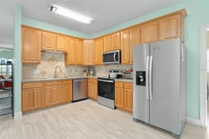 4203 SHADOW CREEK CIRCLE, OVIEDO, FL 32765 Sold 12/04/24