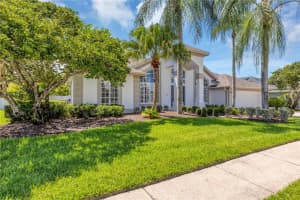 7995 CANYON LAKE CIRCLE, ORLANDO, FL 32835 Sold 08/20/24