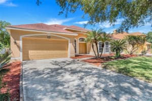 7926 SAINT GILES PLACE, ORLANDO, FL 32835 Sold 07/18/24
