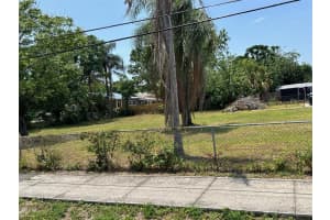 REGAN AVE, ORLANDO, FL 32807 - MLS#MFRO6208637