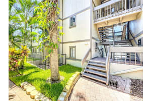 652 LAKE VILLAS DRIVE, ALTAMONTE SPRINGS, FL 32701 Sold 07/23/24