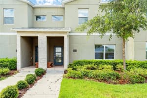 404 OCEAN COURSE AVENUE, DAVENPORT, FL 33896 Sold 03/10/25