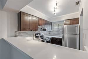 105 SCOTTSDALE SQUARE, WINTER PARK, FL 32792 Sold 07/03/24