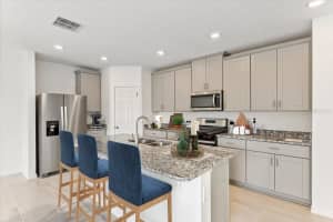 2934 SUNSTAR DRIVE, SAINT CLOUD, FL 34772 Sold 08/20/24