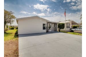 50989 HIGHWAY 27 #29, DAVENPORT, FL 33897 Sold 01/03/25