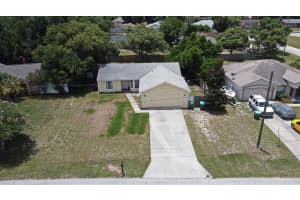 2687 LEAFY WAY LANE, DELTONA, FL 32725 Sold 10/25/24