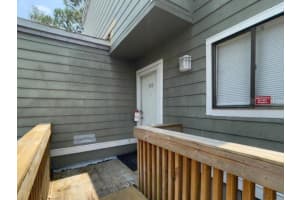310 SCOTTSDALE SQUARE, WINTER PARK, FL 32792 Sold 12/13/24
