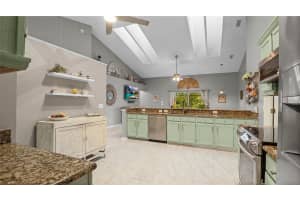 12795 FORESTEDGE CIRCLE, ORLANDO, FL 32828 Sold 06/24/24