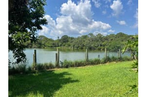 455 BAKER ROAD, MERRITT ISLAND, FL 32953 Sold 01/30/25