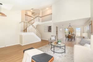 1348 FOXFORREST CIR, APOPKA, FL 32712 Sold 08/02/24