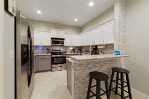 1102 SANDSTONE RUN, SANFORD, FL 32771 Sold 11/01/24