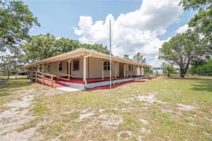 3 LAKE ARROWHEAD DRIVE, WINTER HAVEN, FL 33880 Sold 10/16/24