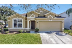 2524 DOVER GLEN CIRCLE, ORLANDO, FL 32828 - MLS#MFRO6210251