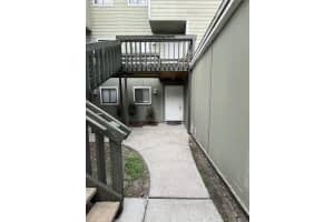271 SCOTTSDALE SQUARE, WINTER PARK, FL 32792 Sold 06/27/24