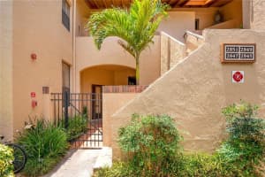 2847 PALERMO COURT, ORLANDO, FL 32806 Sold 08/14/24