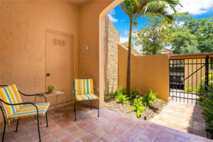 2847 PALERMO COURT, ORLANDO, FL 32806 Sold 08/14/24