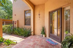 2847 PALERMO COURT, ORLANDO, FL 32806 Sold 08/14/24