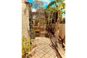 5001 UMBER WAY, TAMPA, FL 33624 Sold 11/08/24