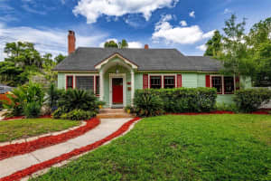 131 ORANGE AVENUE, DELAND, FL 32720 Sold 10/18/24