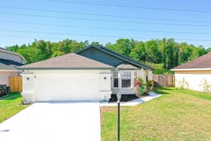 253 CHICAGO WOODS CIRCLE, ORLANDO, FL 32824 Sold 08/01/24