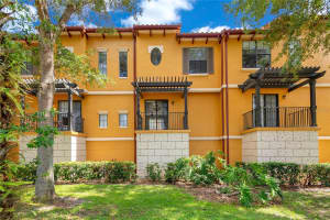 6135 METROWEST BOULEVARD, ORLANDO, FL 32835 Sold 08/12/24