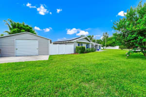800 BUCKWOOD DRIVE, ORLANDO, FL 32806 Sold 09/13/24