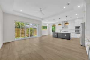 1905 LAKEMONT AVENUE, WINTER PARK, FL 32792 Sold 04/03/25