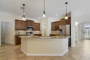 3647 CRAIGSHER DRIVE, APOPKA, FL 32712 Sold 12/31/24