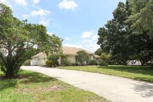 10082 BRANDON CIRCLE, ORLANDO, FL 32836 Sold 01/03/25