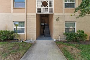 9924 SWEEPSTAKES LANE, ORLANDO, FL 32837 Sold 01/10/25