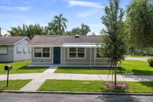 23 FLORIDA AVENUE, SAINT CLOUD, FL 34769 Sold 09/17/24