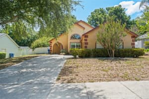 869 HIGH POINTE CIRCLE, MINNEOLA, FL 34715 Sold 09/30/24