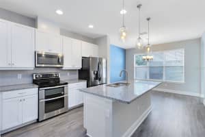 15603 HONEYBELL DRIVE, WINTER GARDEN, FL 34787 Sold 07/29/24