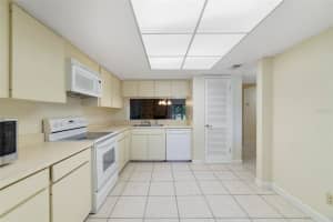 1055 KENSINGTON PARK DRIVE, ALTAMONTE SPRINGS, FL 32714 Sold 12/10/24