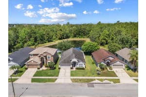 1722 PALMETTO PINE LANE, ORLANDO, FL 32826 Sold 07/01/24