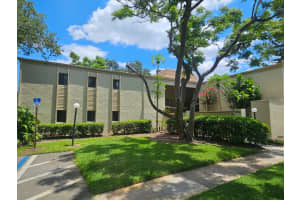 3234 SEMORAN BOULEVARD, ORLANDO, FL 32822 Sold 12/13/24