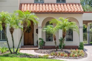 1306 OAKLEY STREET, ORLANDO, FL 32806 Sold 08/09/24