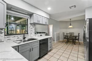 2512 SUMMER GLEN DRIVE, ORLANDO, FL 32818 Sold 07/19/24