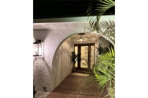 365 6TH AVENUE, TIERRA VERDE, FL 33715 Sold 11/05/24