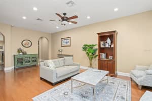 1060 VINSETTA CIRCLE, WINTER GARDEN, FL 34787 Sold 11/27/24