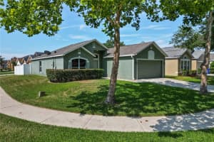 631 GRAND ROYAL CIRCLE, WINTER GARDEN, FL 34787 Sold 07/31/24