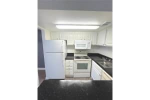 2531 ALAFAYA TRAIL, ORLANDO, FL 32826 Sold 05/05/25