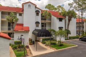 467 HAMPTONCREST CIRCLE, LAKE MARY, FL 32746 Sold 10/29/24