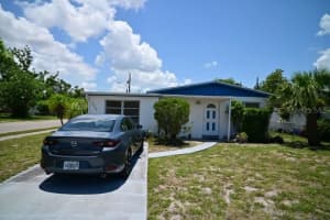 2946 LAFAYETTE STREET, FORT MYERS, FL 33916 Sold 11/25/24