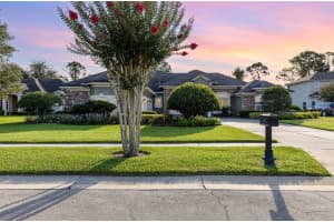 219 STRATFORD, WINTER SPRINGS, FL 32708 Sold 11/26/24