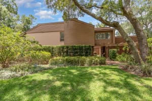 111 AUTUMN DRIVE, LONGWOOD, FL 32779 Sold 08/29/24