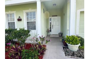 108 ISLAMORADA WAY, SANFORD, FL 32771 Sold 10/08/24