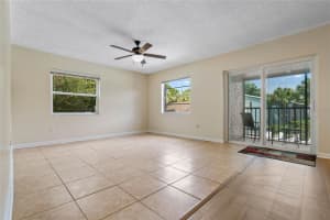 2543 ALAFAYA TRAIL, ORLANDO, FL 32826 Sold 01/17/25