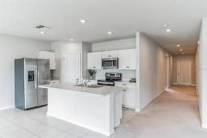 1517 HAINES DRIVE, WINTER HAVEN, FL 33881 Sold 10/03/24